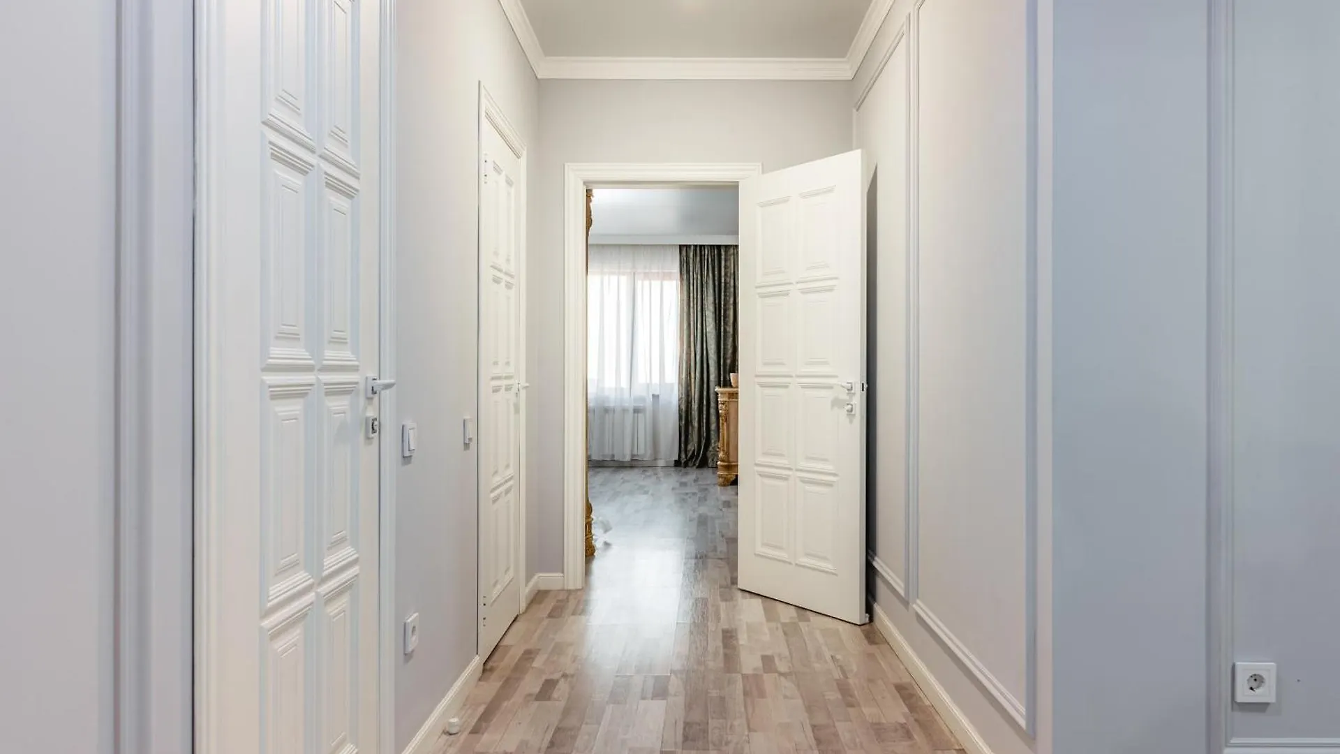 Appartement Просторная 3-Комнатная Квартира В Жк Евразия à Almaty