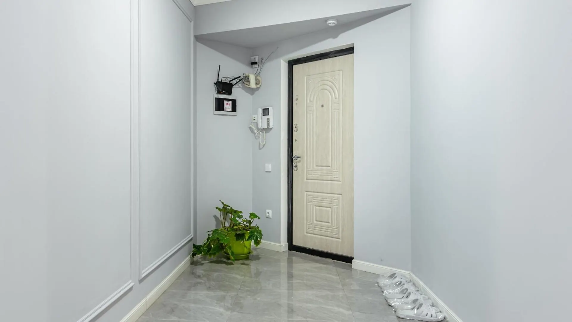 Appartement Просторная 3-Комнатная Квартира В Жк Евразия à Almaty 0*,  Kazakhstan