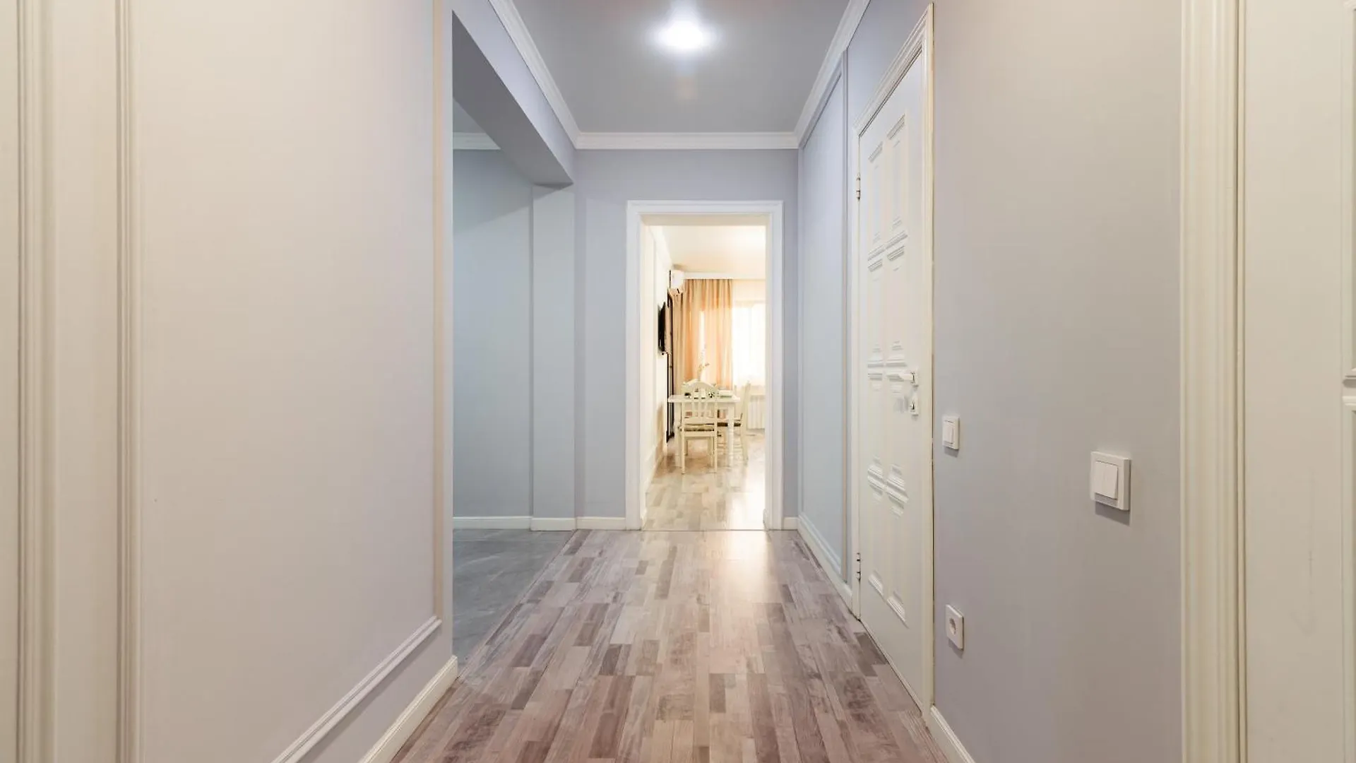 Appartement Просторная 3-Комнатная Квартира В Жк Евразия à Almaty